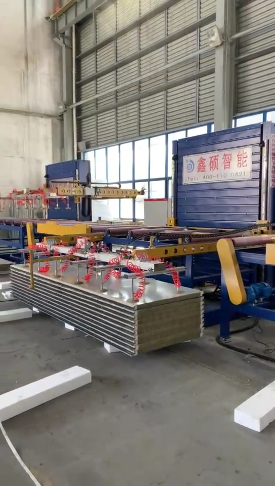 無錫福源來第三臺碼垛機(jī)